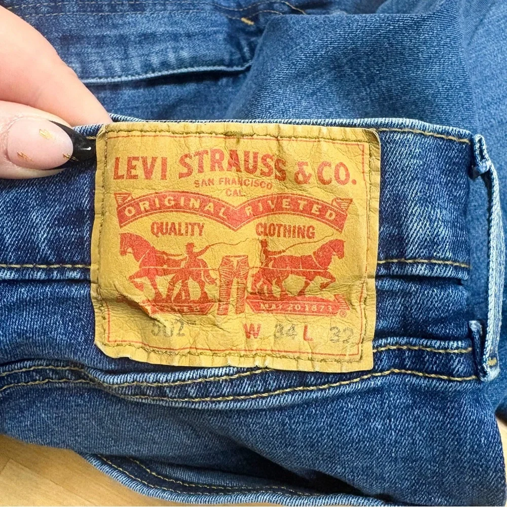 Levis men’s medium